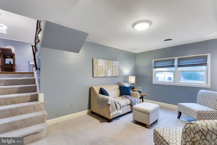 901 Banks Pl, Alexandria, Virginia 22312