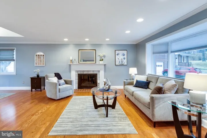 901 Banks Pl, Alexandria, Virginia 22312