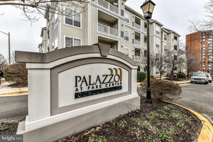 4550 Strutfield Ln #2429, Alexandria, Virginia 22311