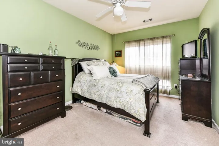 4550 Strutfield Ln #2429, Alexandria, Virginia 22311