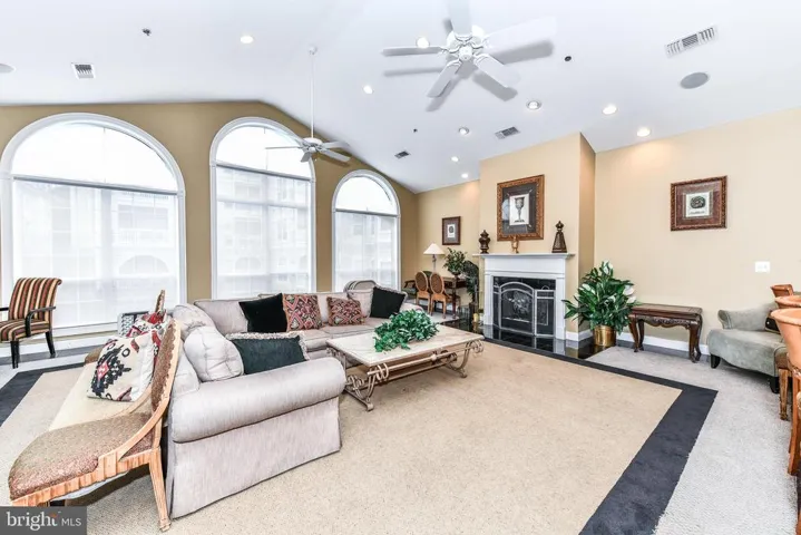 4550 Strutfield Ln #2429, Alexandria, Virginia 22311