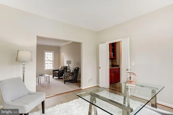 13107 Willow Edge Ct, Clifton, Virginia 20124