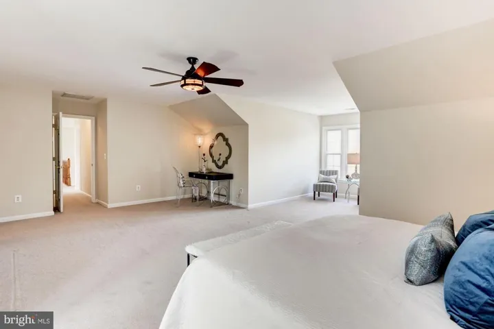 13107 Willow Edge Ct, Clifton, Virginia 20124
