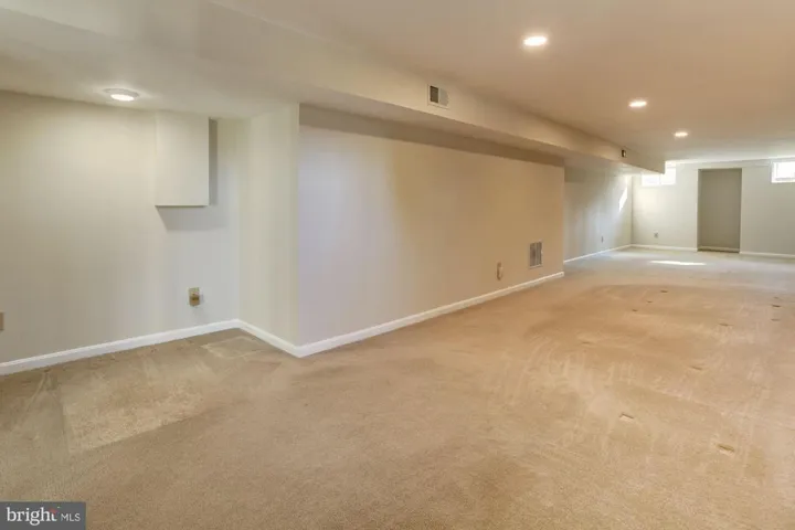 13107 Willow Edge Ct, Clifton, Virginia 20124