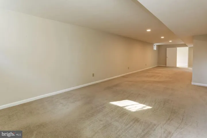 13107 Willow Edge Ct, Clifton, Virginia 20124