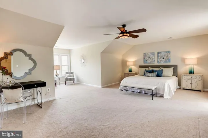 13107 Willow Edge Ct, Clifton, Virginia 20124