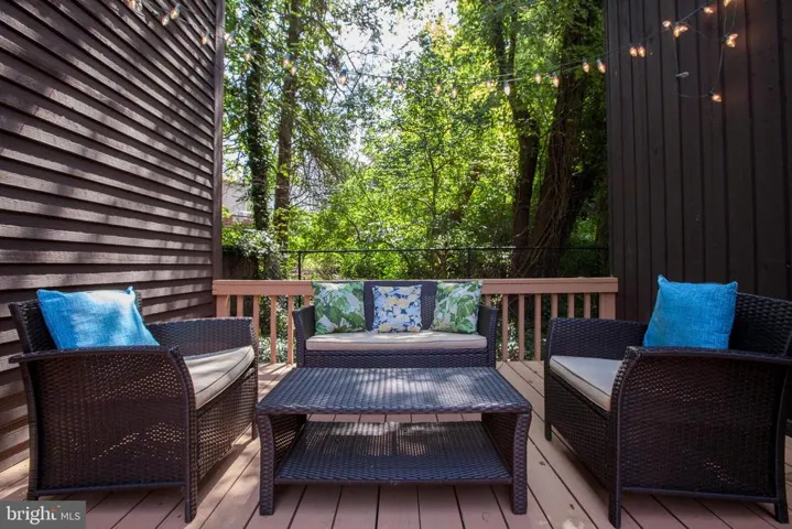 3132 Annandale Rd, Falls Church, Virginia 22042