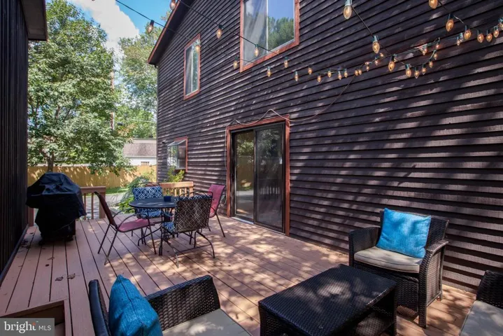 3132 Annandale Rd, Falls Church, Virginia 22042