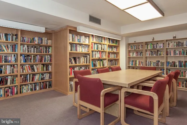1808 Old Meadow Rd #1206, Mclean, Virginia 22102