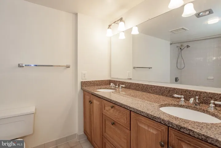 1808 Old Meadow Rd #1206, Mclean, Virginia 22102