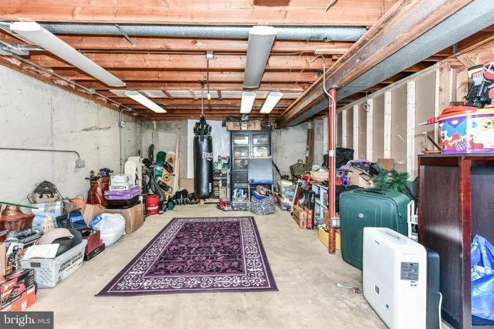1733 Abbey Oak Dr, Vienna, Virginia 22182
