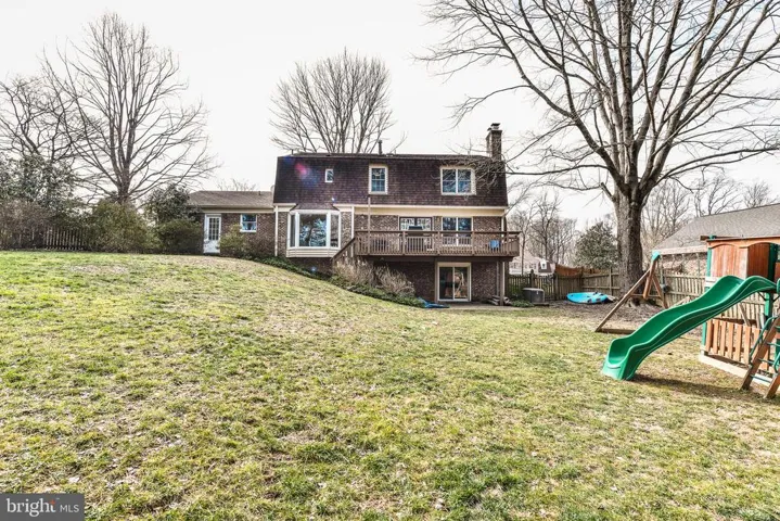 1733 Abbey Oak Dr, Vienna, Virginia 22182