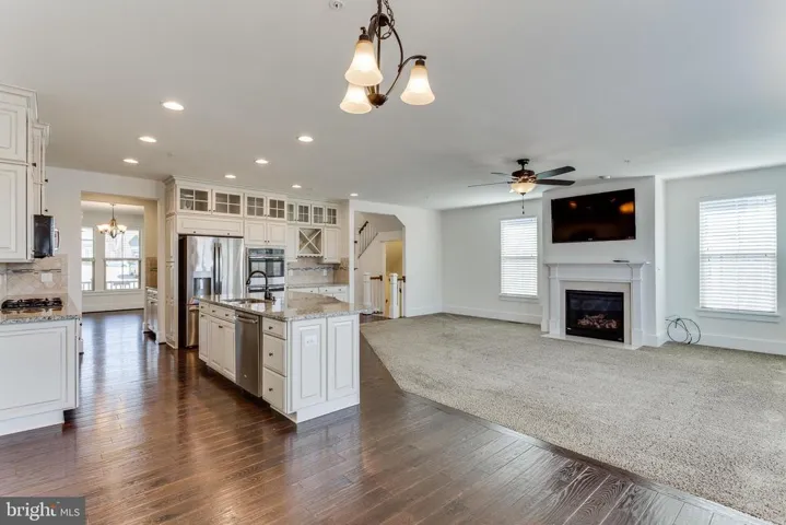 17052 Silver Arrow Dr, Dumfries, Virginia 22026