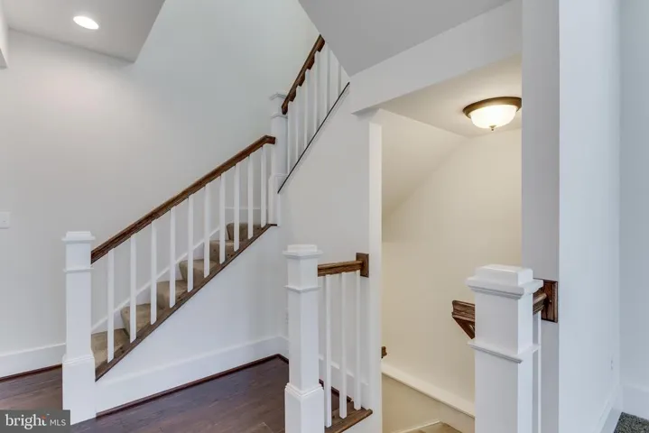 17052 Silver Arrow Dr, Dumfries, Virginia 22026