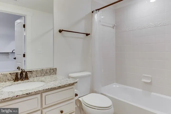 17052 Silver Arrow Dr, Dumfries, Virginia 22026