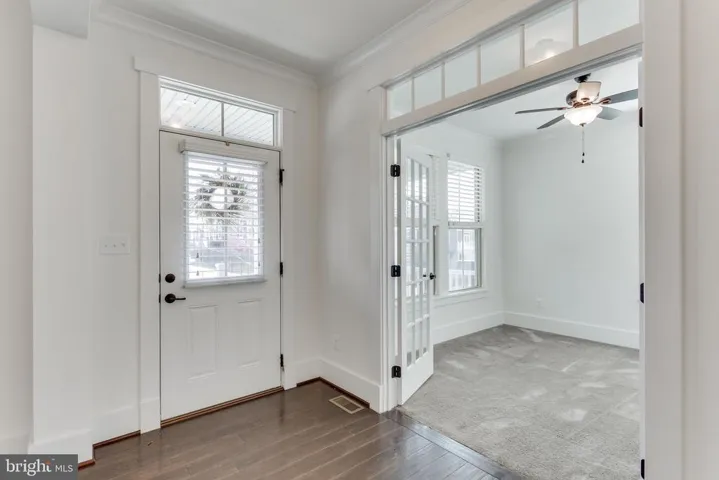 17052 Silver Arrow Dr, Dumfries, Virginia 22026