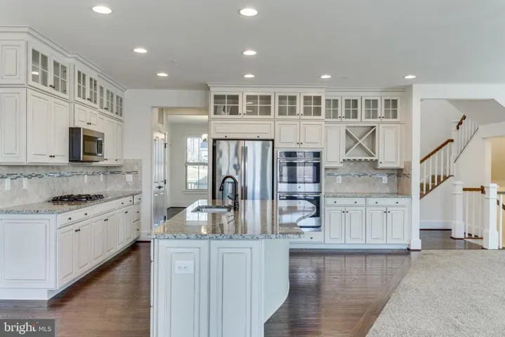 17052 Silver Arrow Dr, Dumfries, Virginia 22026