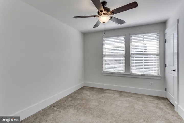 17052 Silver Arrow Dr, Dumfries, Virginia 22026