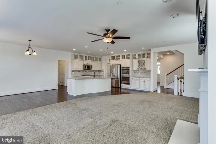17052 Silver Arrow Dr, Dumfries, Virginia 22026