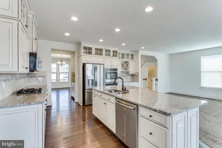 17052 Silver Arrow Dr, Dumfries, Virginia 22026