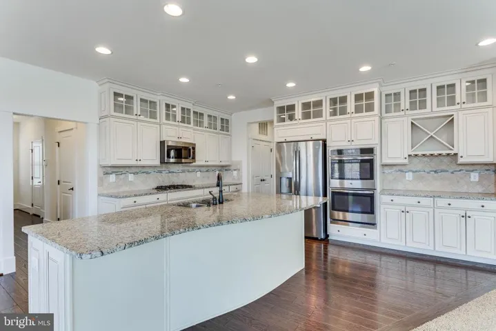 17052 Silver Arrow Dr, Dumfries, Virginia 22026