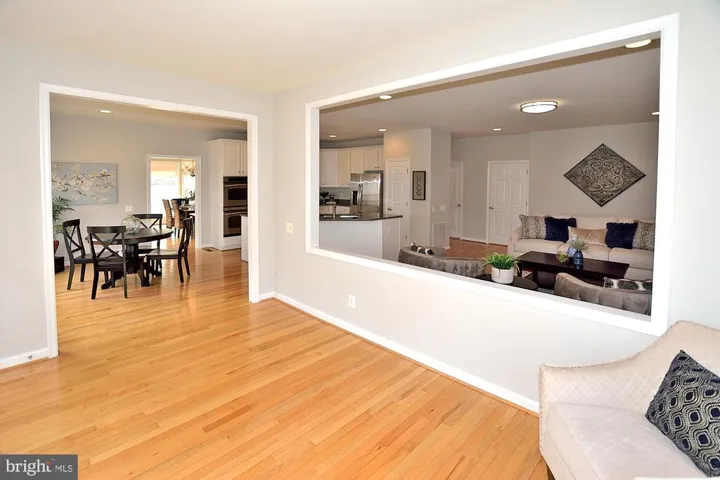 5309 Sammie Kay Ln, Centreville, Virginia 20120