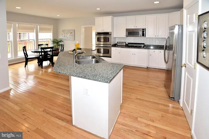 5309 Sammie Kay Ln, Centreville, Virginia 20120
