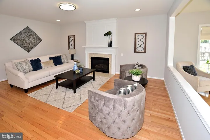 5309 Sammie Kay Ln, Centreville, Virginia 20120