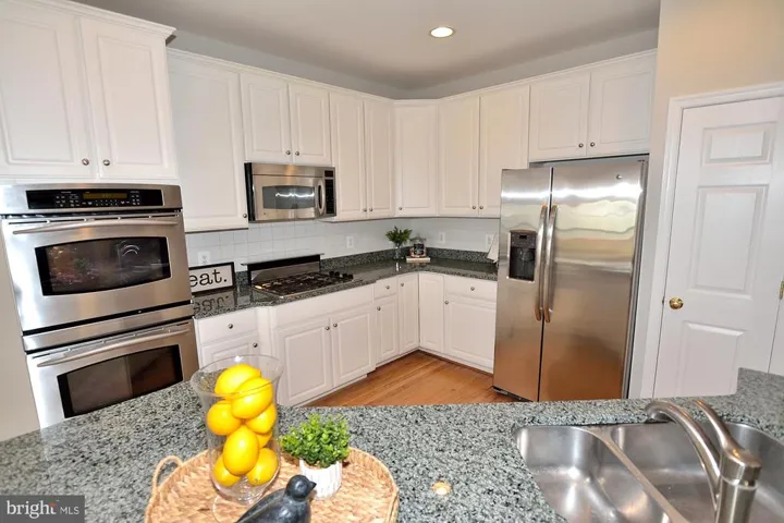 5309 Sammie Kay Ln, Centreville, Virginia 20120
