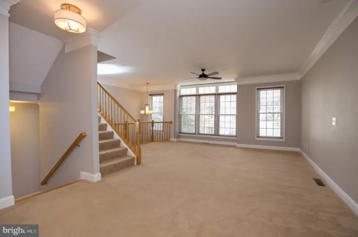 11422 Log Ridge Dr, Fairfax, Virginia 22030