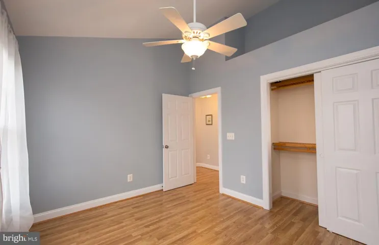 11422 Log Ridge Dr, Fairfax, Virginia 22030