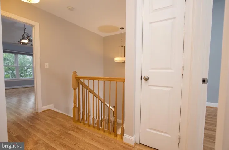 11422 Log Ridge Dr, Fairfax, Virginia 22030