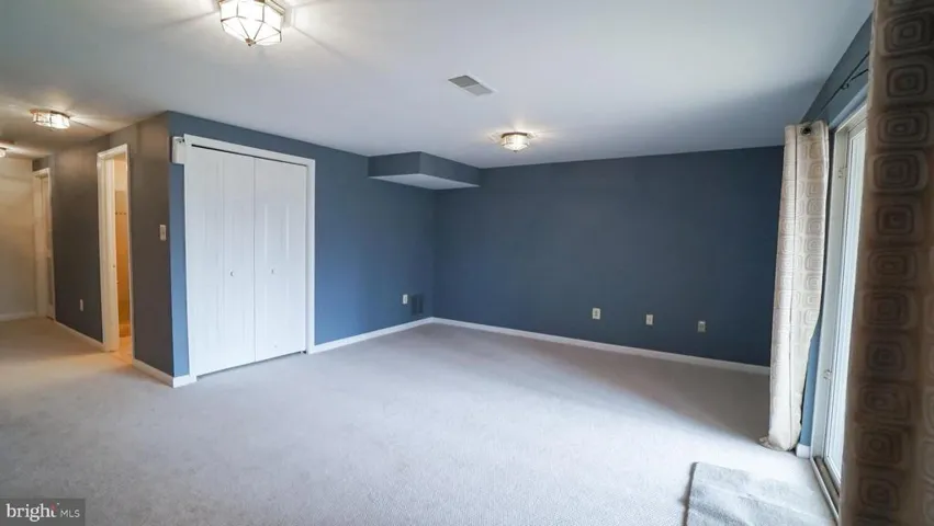 14566 Woodgate Manor Cir, Centreville, Virginia 20120