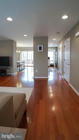 14566 Woodgate Manor Cir, Centreville, Virginia 20120