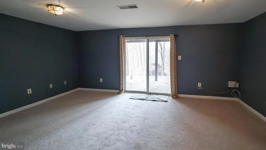 14566 Woodgate Manor Cir, Centreville, Virginia 20120