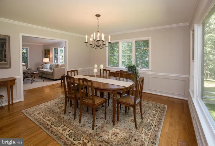 2903 Taj Dr, Oakton, Virginia 22124