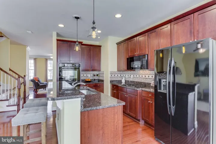 543 Triadelphia Way, Alexandria, Virginia 22312
