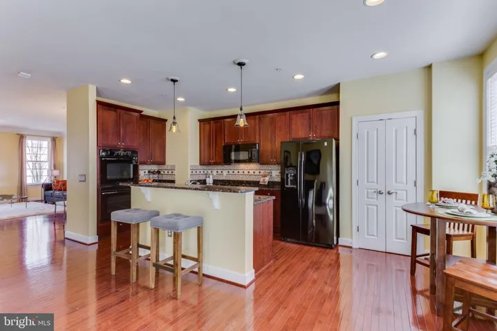 543 Triadelphia Way, Alexandria, Virginia 22312