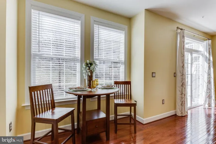 543 Triadelphia Way, Alexandria, Virginia 22312