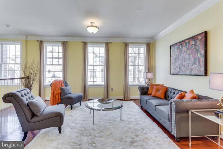 543 Triadelphia Way, Alexandria, Virginia 22312