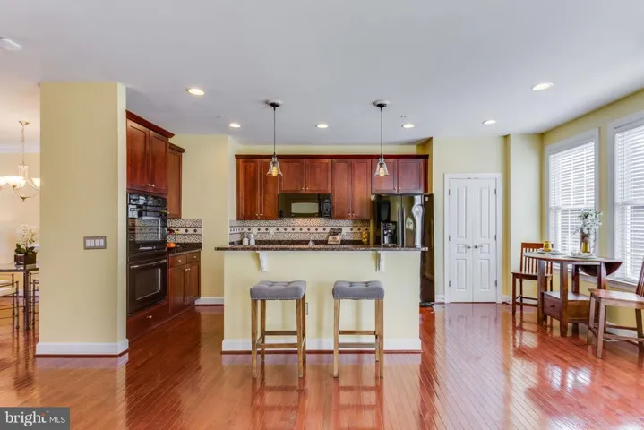 543 Triadelphia Way, Alexandria, Virginia 22312