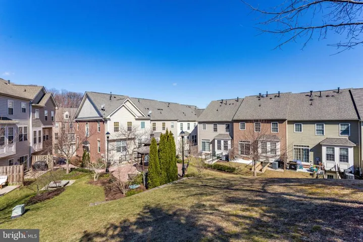 543 Triadelphia Way, Alexandria, Virginia 22312