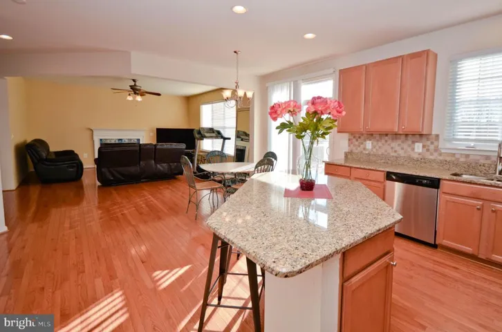 15308 Commitment Ct, Woodbridge, Virginia 22193