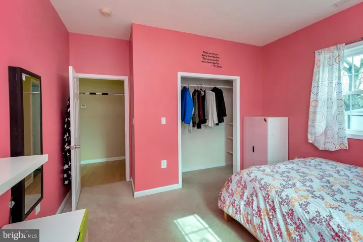 3210 Campbell Dr, Alexandria, Virginia 22303