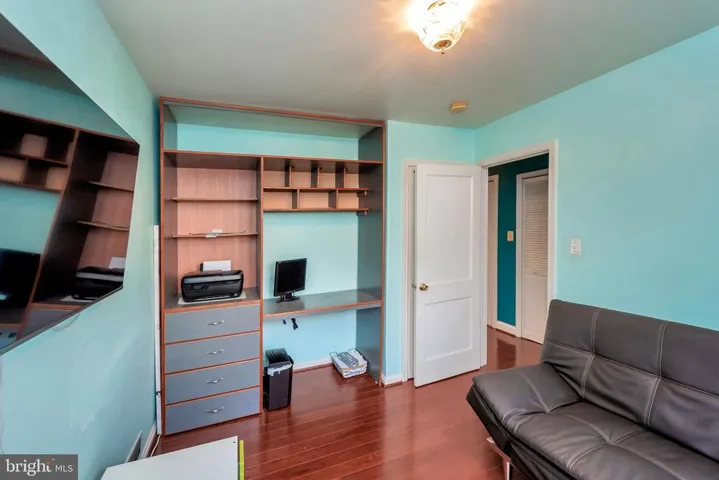 3210 Campbell Dr, Alexandria, Virginia 22303