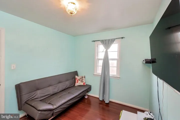 3210 Campbell Dr, Alexandria, Virginia 22303