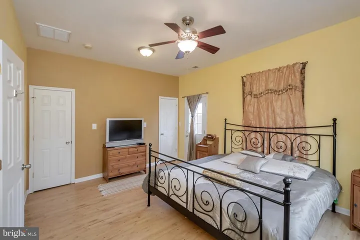 3210 Campbell Dr, Alexandria, Virginia 22303