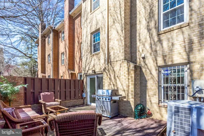 641 N Armistead St #84, Alexandria, Virginia 22312