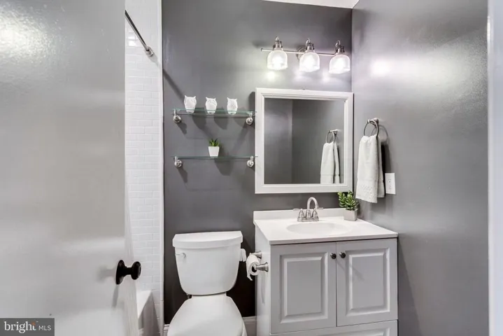 641 N Armistead St #84, Alexandria, Virginia 22312