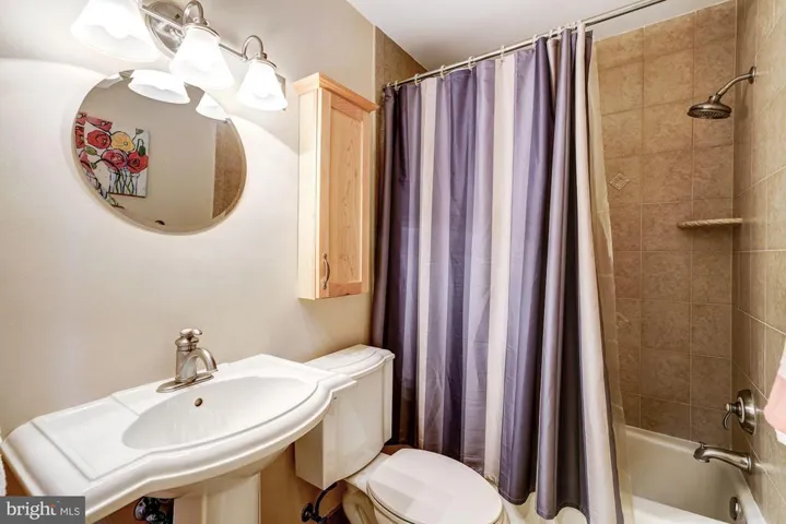 2605 Midway St, Falls Church, Virginia 22046
